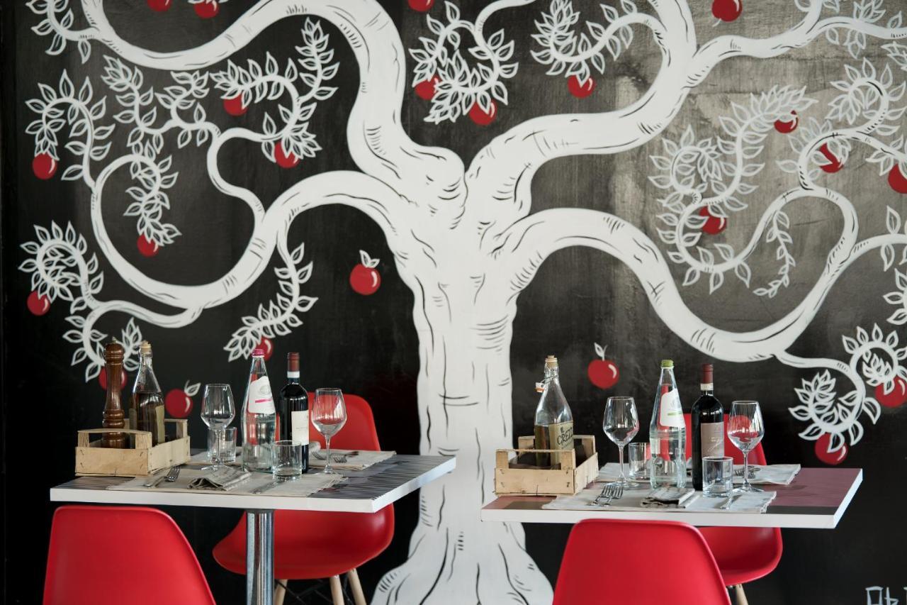 Lh Hotel Arca Street Art Spoleto Exterior photo